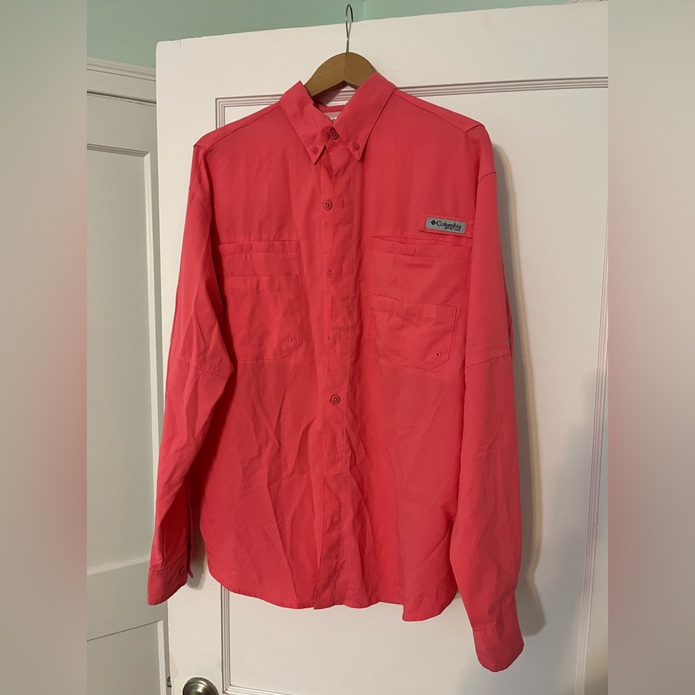 Columbia PFG Bright Pink Shirt Size Medium